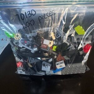 Approximately 215 pieces from Lego set 70130-Spider Stalker